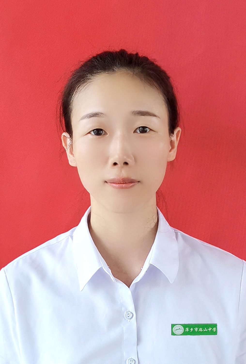历史教师  王琼